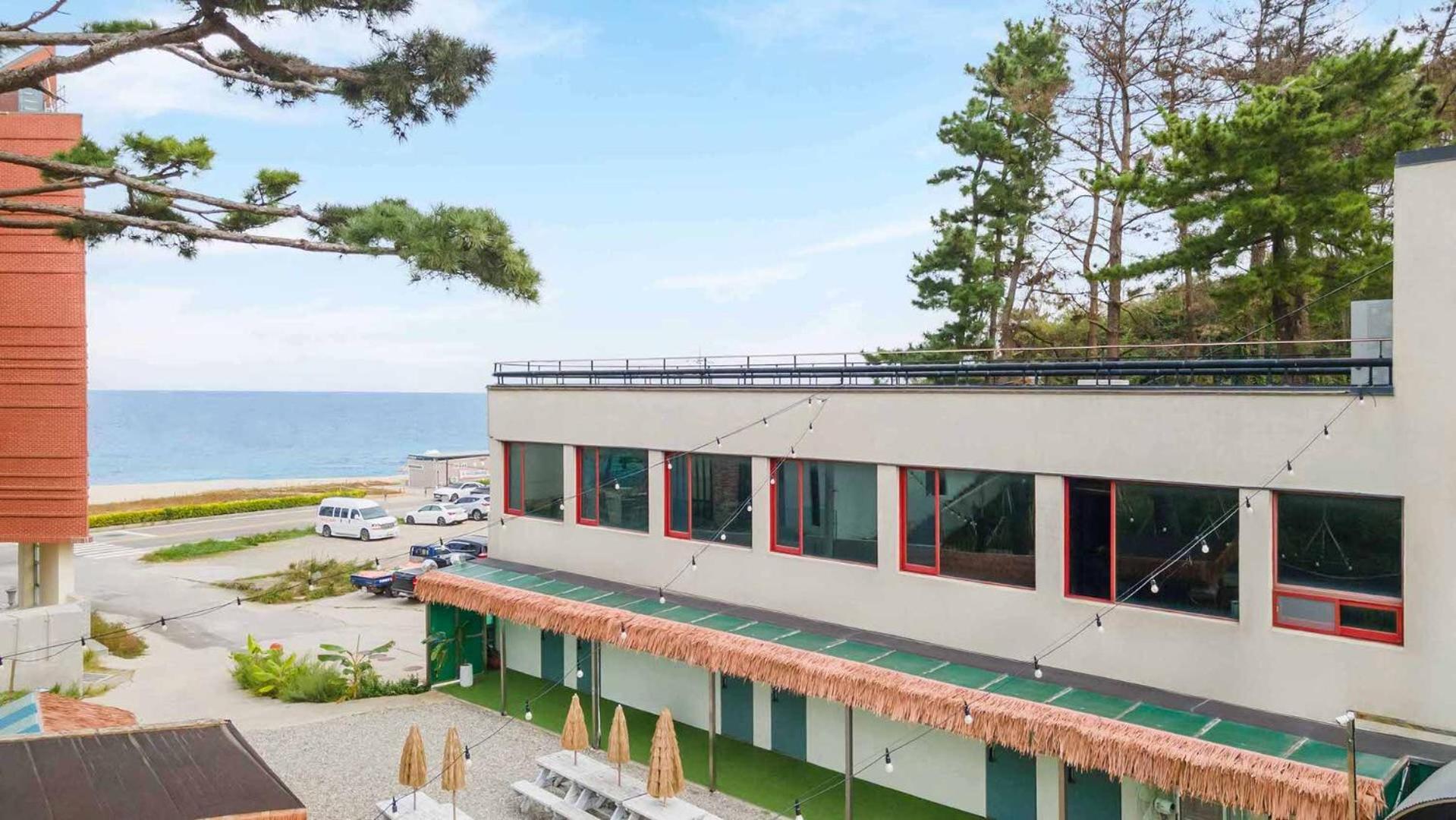 Gangneung Funny Group Pension Exterior photo